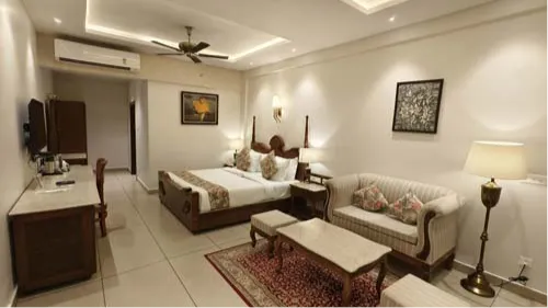 PREMIUM ROOM 